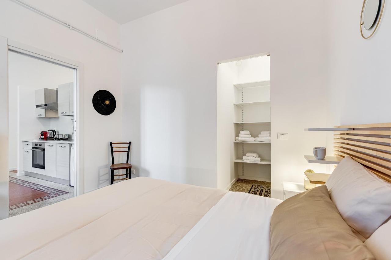 Bdc - Termini Sun Apartment Rome Luaran gambar