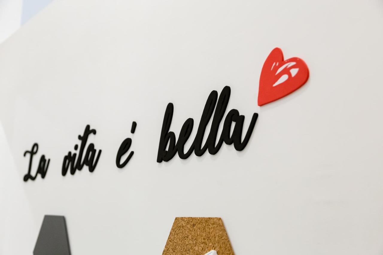 Bdc - Termini Sun Apartment Rome Luaran gambar